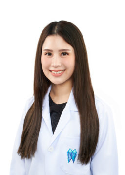 ทันตแพทย์จัดฟันแบบใส Invisalign โรงพยาบาลฟัน ทองหล่อ TDH